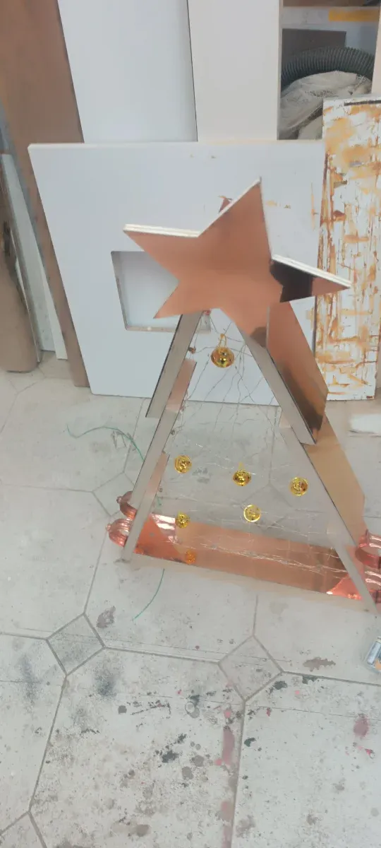 Albero di Natale in legno con luci led a batteria