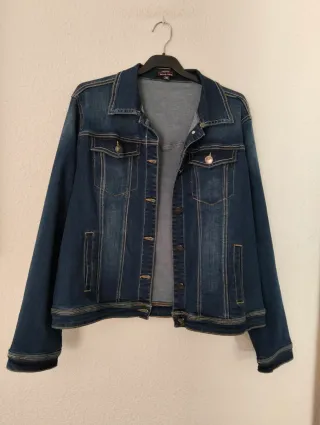 Cazadora vaquera azul