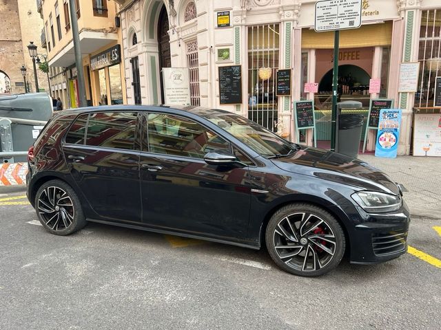 Volkswagen Golf 2014