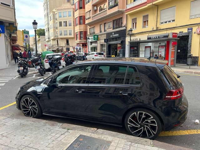 Volkswagen Golf 2014