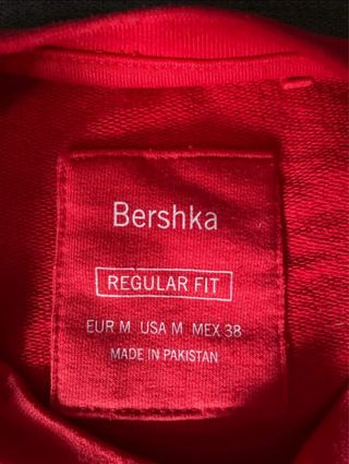 Sudadera roja Bershka - Talla M