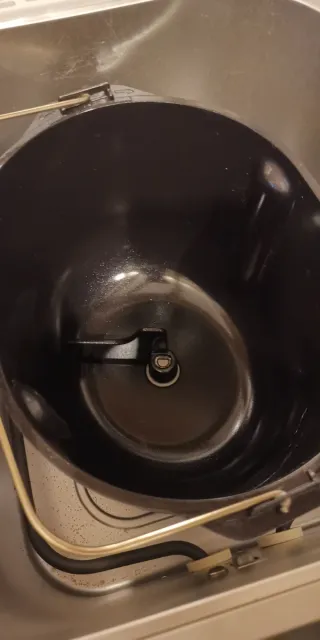 Panificadora Panasonic Negra SD-ZF2010