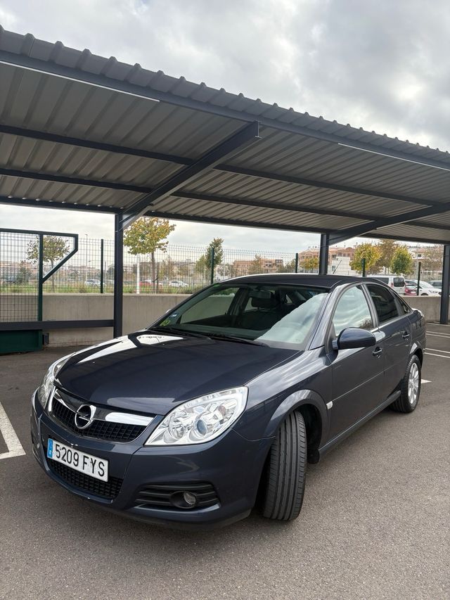 Opel Vectra 1.9 CDTI ELEGANCE