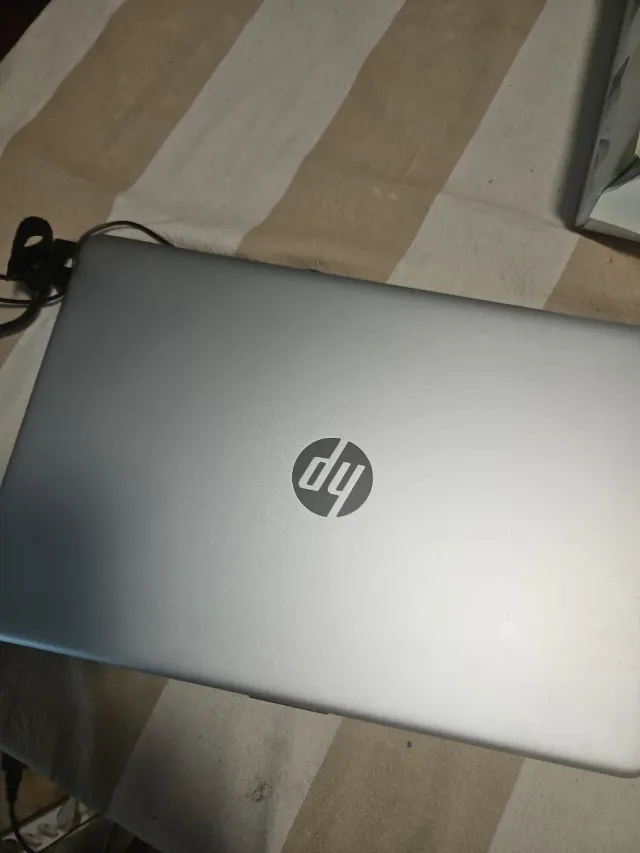 Portátil Samsung Gris Plata