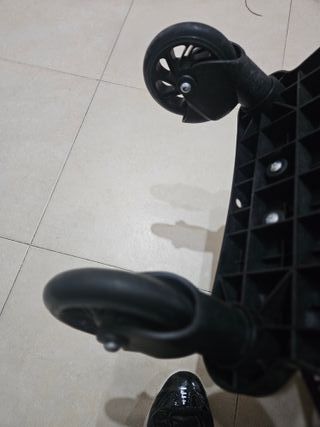 Asiento auxiliar para carrito de bebé