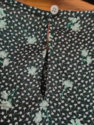 Blusa satinada estampada