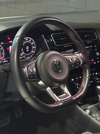 Volkswagen Golf Volkswagen Golf GTI Performance 2.0 TSI 180kW(245CV) DSG