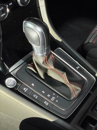 Volkswagen Golf Volkswagen Golf GTI Performance 2.0 TSI 180kW(245CV) DSG