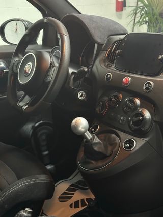 Abarth 500 Abarth 500 695 1.4 16v T-Jet 132kW (180 CV)