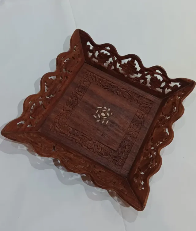 Bandeja madera tallada artesanal