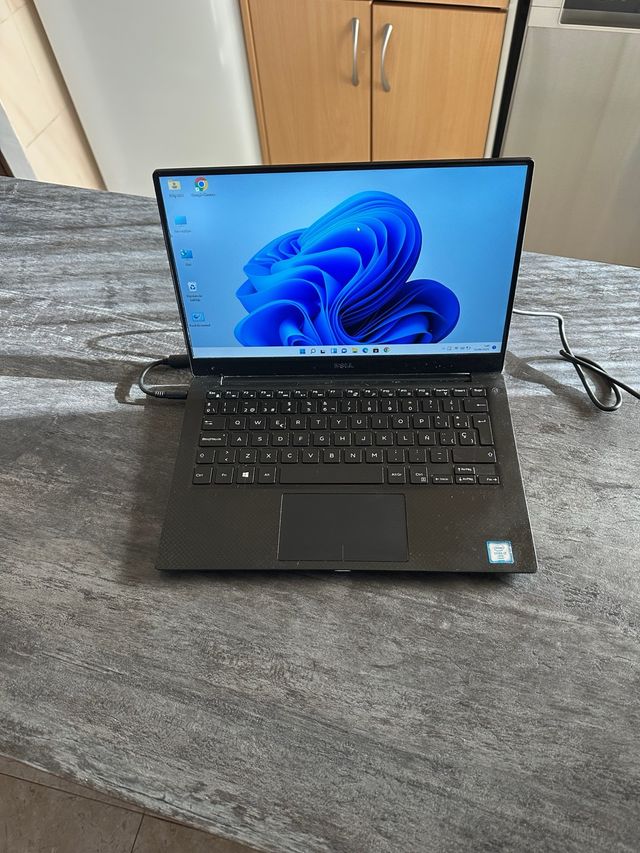 Portátil Dell i7 Negro/Plateado