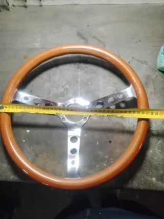 Volante madera clásico