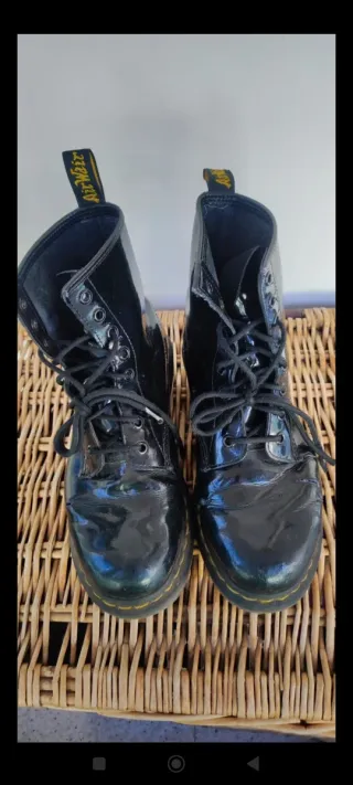 Botas Dr. Martens charol negras