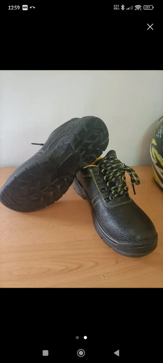 Botas de seguridad negras