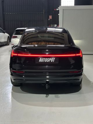 Audi e-tron Sportback Audi e-tron Sportback Black line 50 quattro