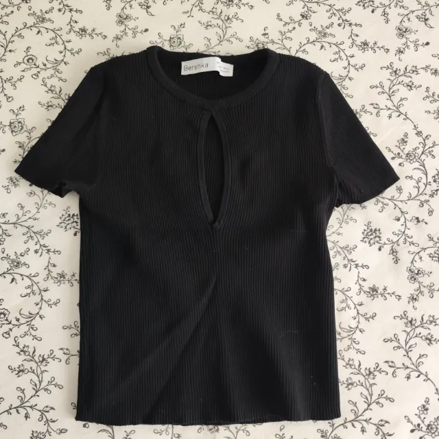 Top manga corta - Bershka