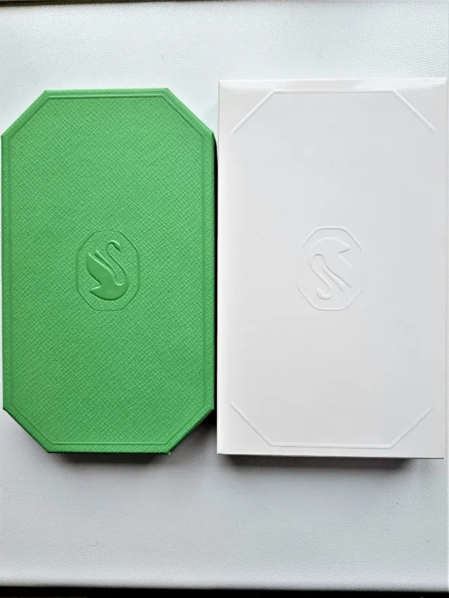 Cover originale Swarovski per iPhone 13 Pro