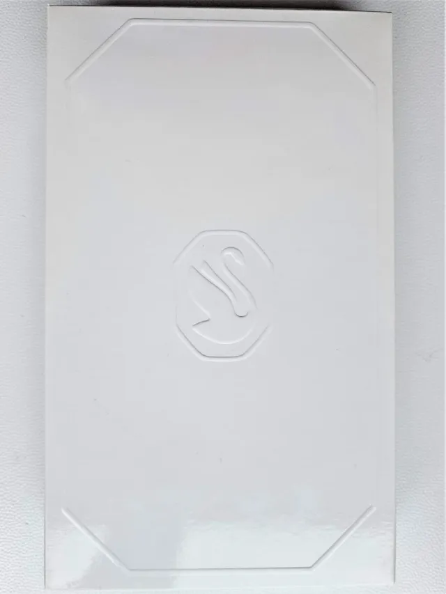 Cover originale Swarovski per iPhone 13 Pro