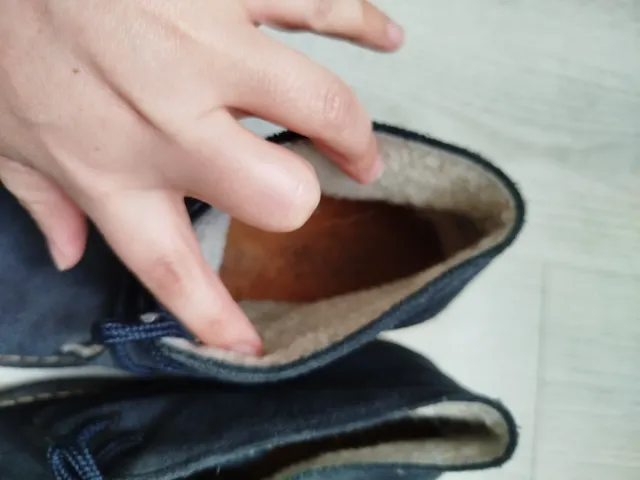 Botines de ante azul y marrón