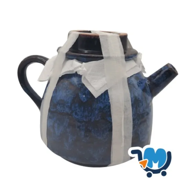 Tetera japonesa azul y negra