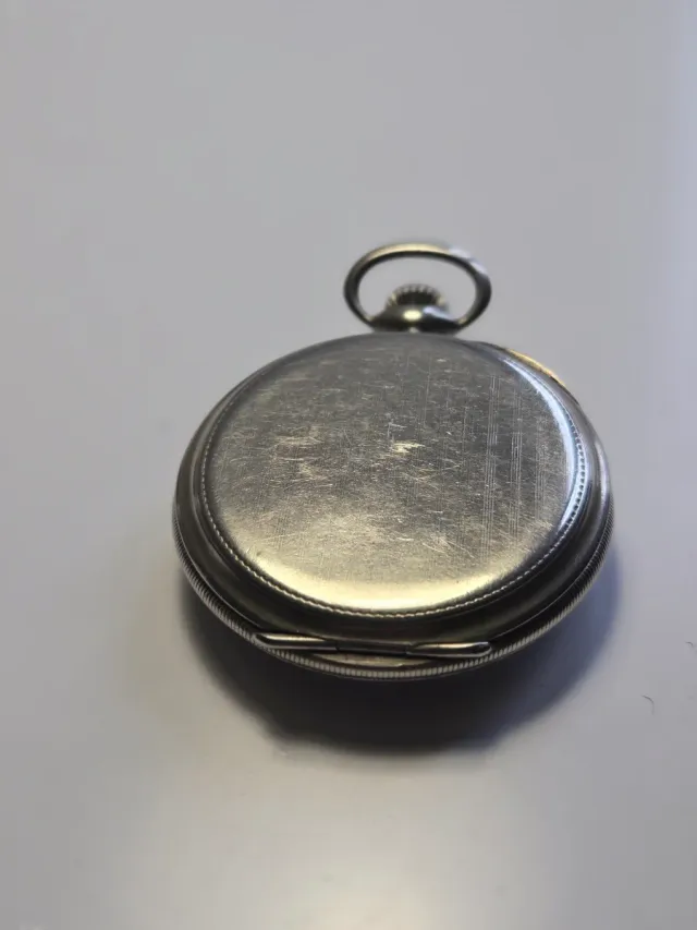 Reloj de bolsillo KILFO.