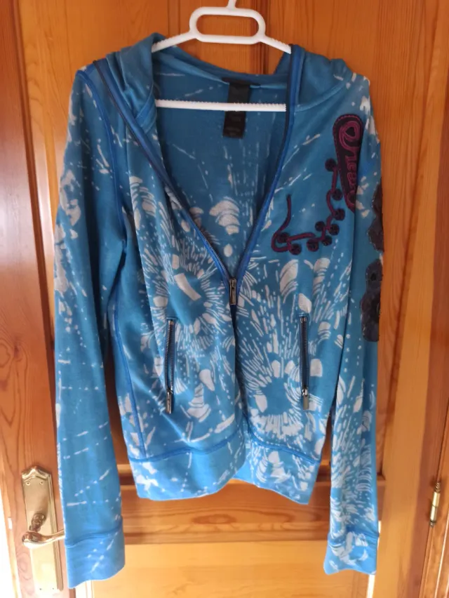 Chaqueta Custo Barcelona Azul y Blanca