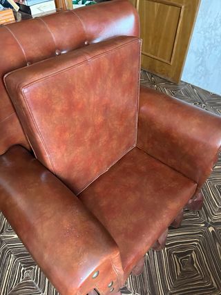 Sofá cama vintage y 2 sillones