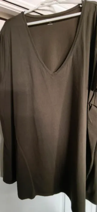 Camiseta verde oliva talla 4XL