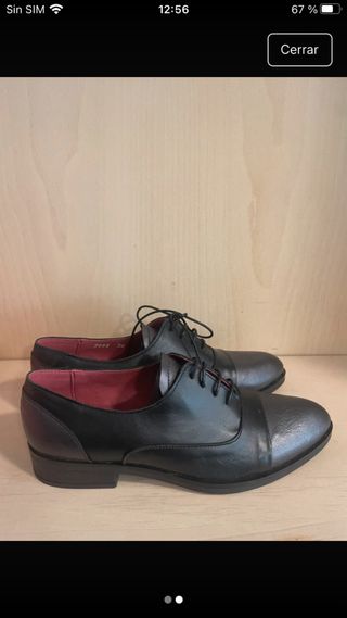 Zapatos de vestir negros y plateados talla 38