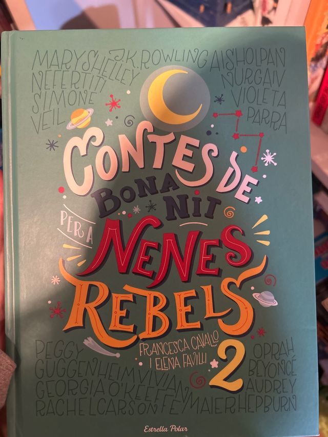 Contes de bona nit per a nenes rebels 2