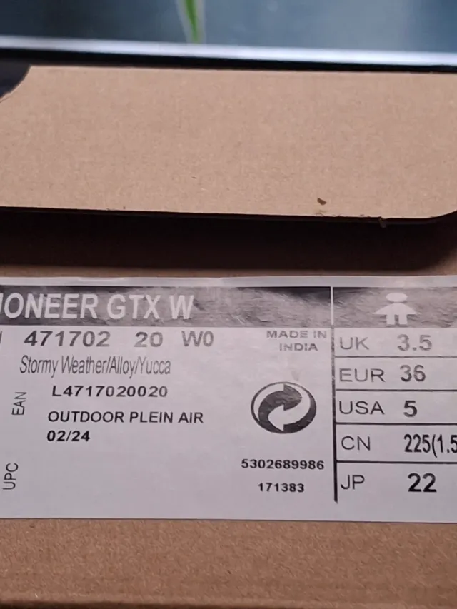 Zapatillas Salomon Gore-Tex Talla 36