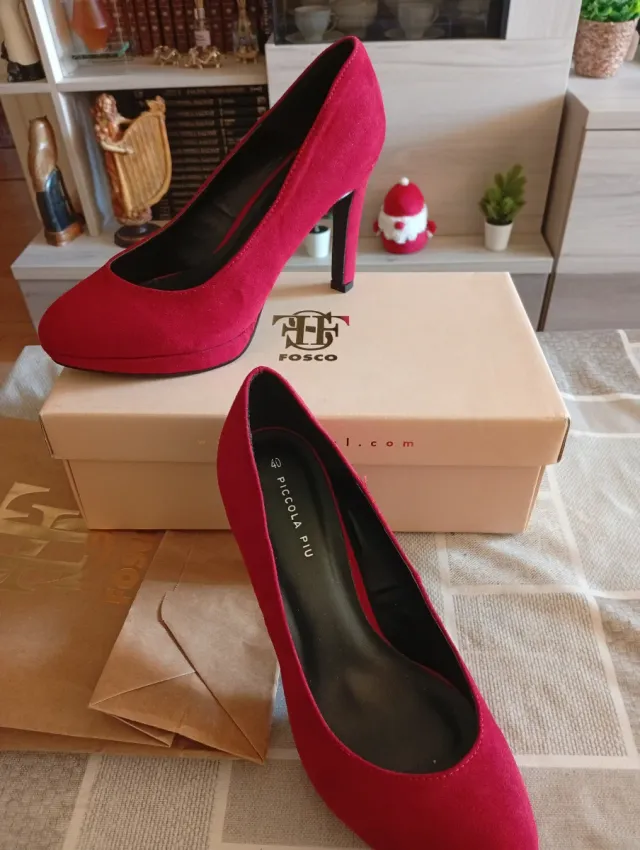 Zapatos de tacón rojos Piccola Piu