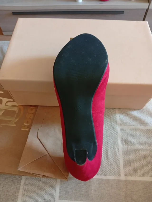 Zapatos de tacón rojos Piccola Piu