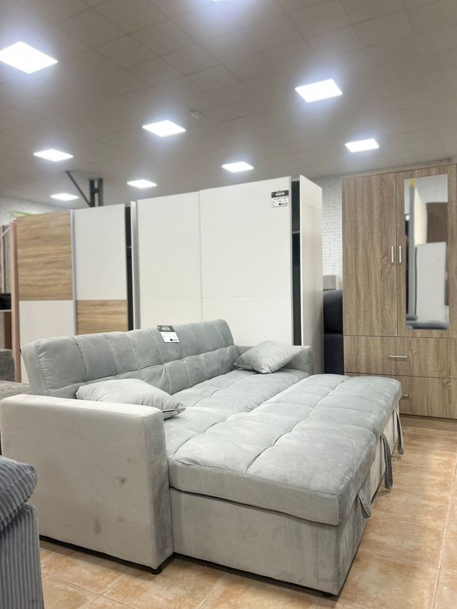 Divano chaise longue grigio NUOVO + baule