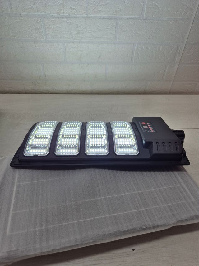 Faróis solares de 6000 k