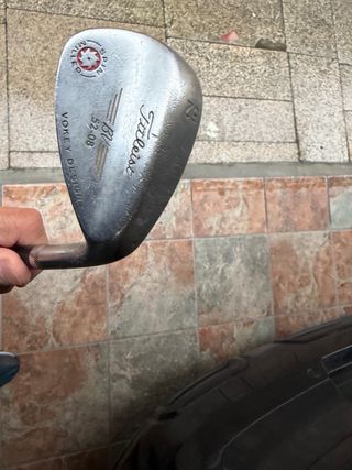 Titleist Vokey Design 52-08 wedge