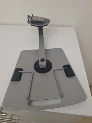 Soporte pantalla ordenador IKEA