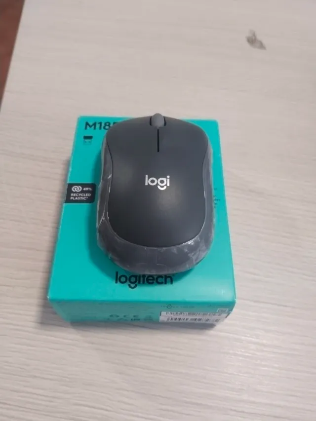 Mouse sem fio Logitech M185