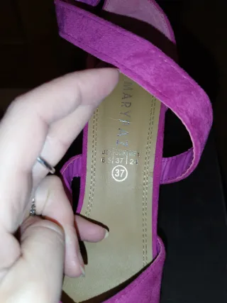 Zapatos y bolso compañeros