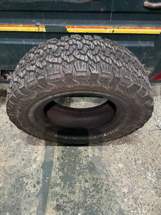 Neumáticos 285/70 R17