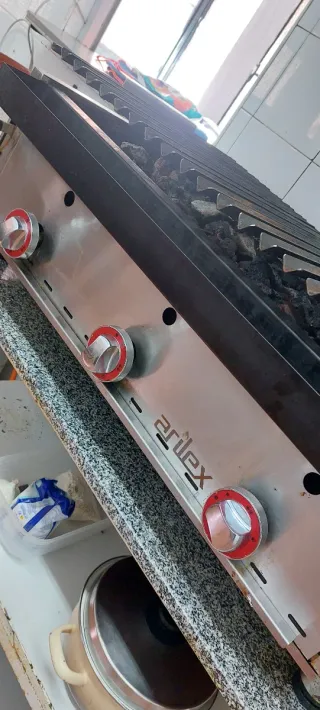 Parrilla industrial hostelería 3 fogones