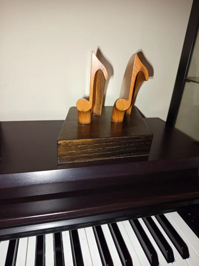 Premio musical de madera.