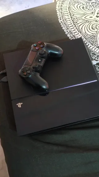 PS4 (PlayStation 4) Negra