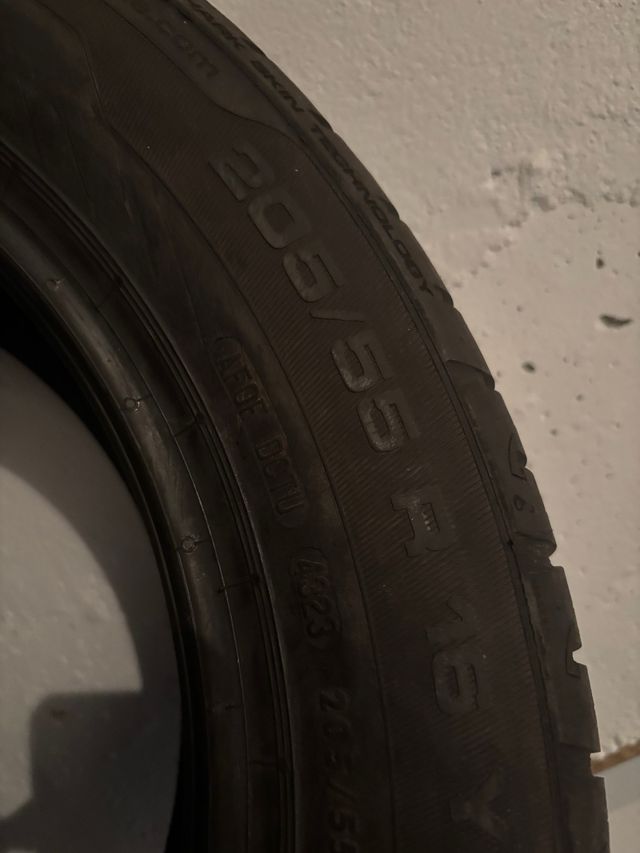 Neumático Uniroyal 205/55/16