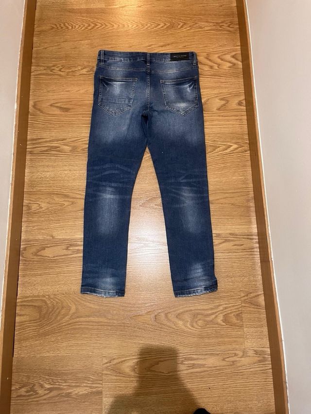 Supply & Demand Vaqueros Desgastados