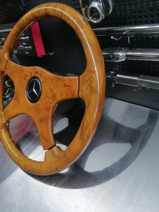 Volante de madera Mercedes