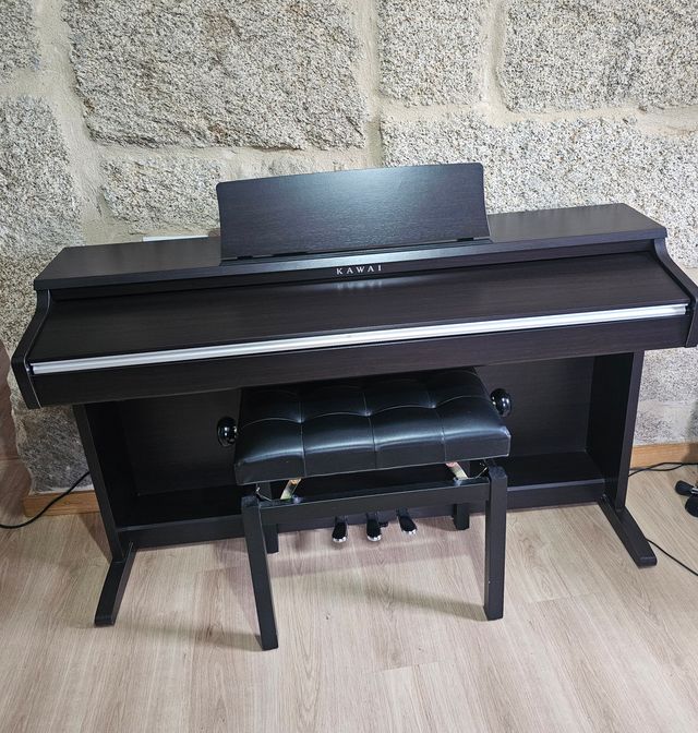 Piano Digital Kawai KDP 110