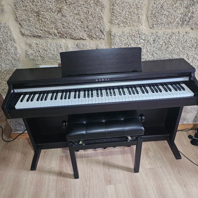 Piano Digital Kawai KDP 110