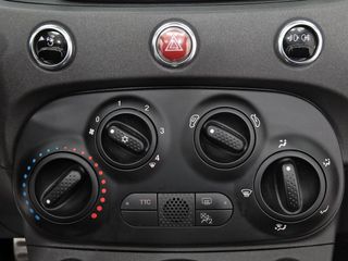 Abarth 500 695C 1.4 16v T-Jet 132kW (180 CV)