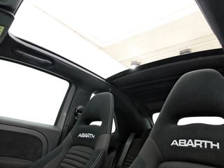Abarth 500 695C 1.4 16v T-Jet 132kW (180 CV)